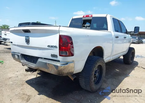 2015 Ram 2500 Slt z USA, uszkodzony, nr VIN 3C6UR5DL3FG600287